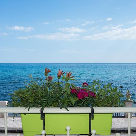 Joanna Studio Flat 217 Giardini Naxos Esterno foto